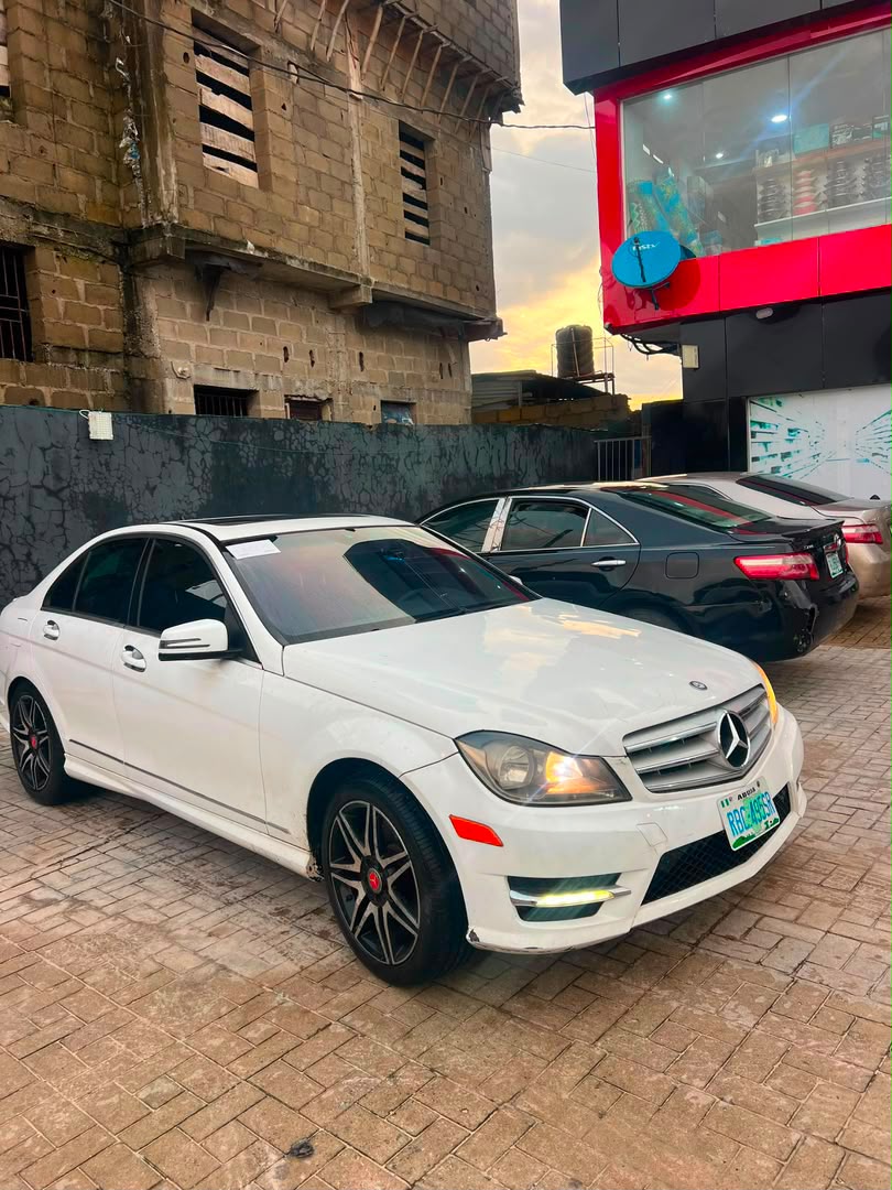 Belgium grade 2010 C300💯