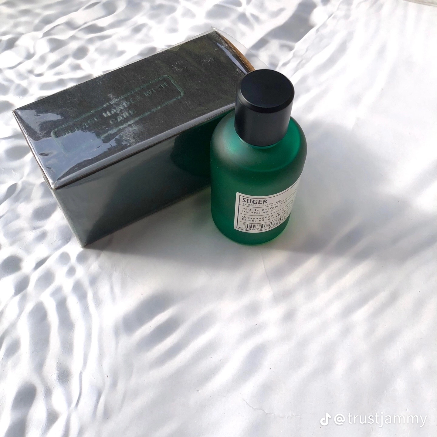 Perfumes view 9