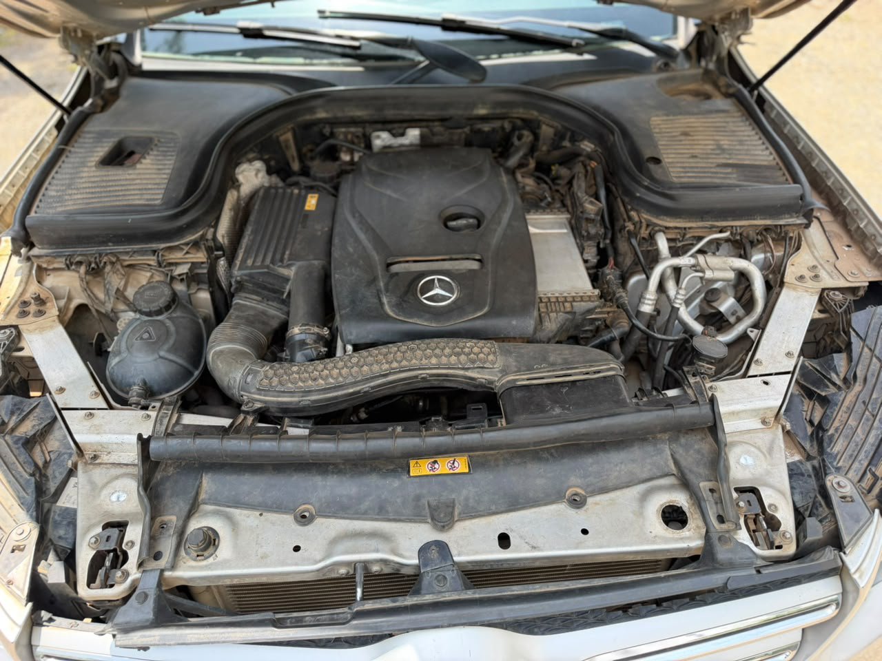 Neatly used GLC 300 4matic view 4