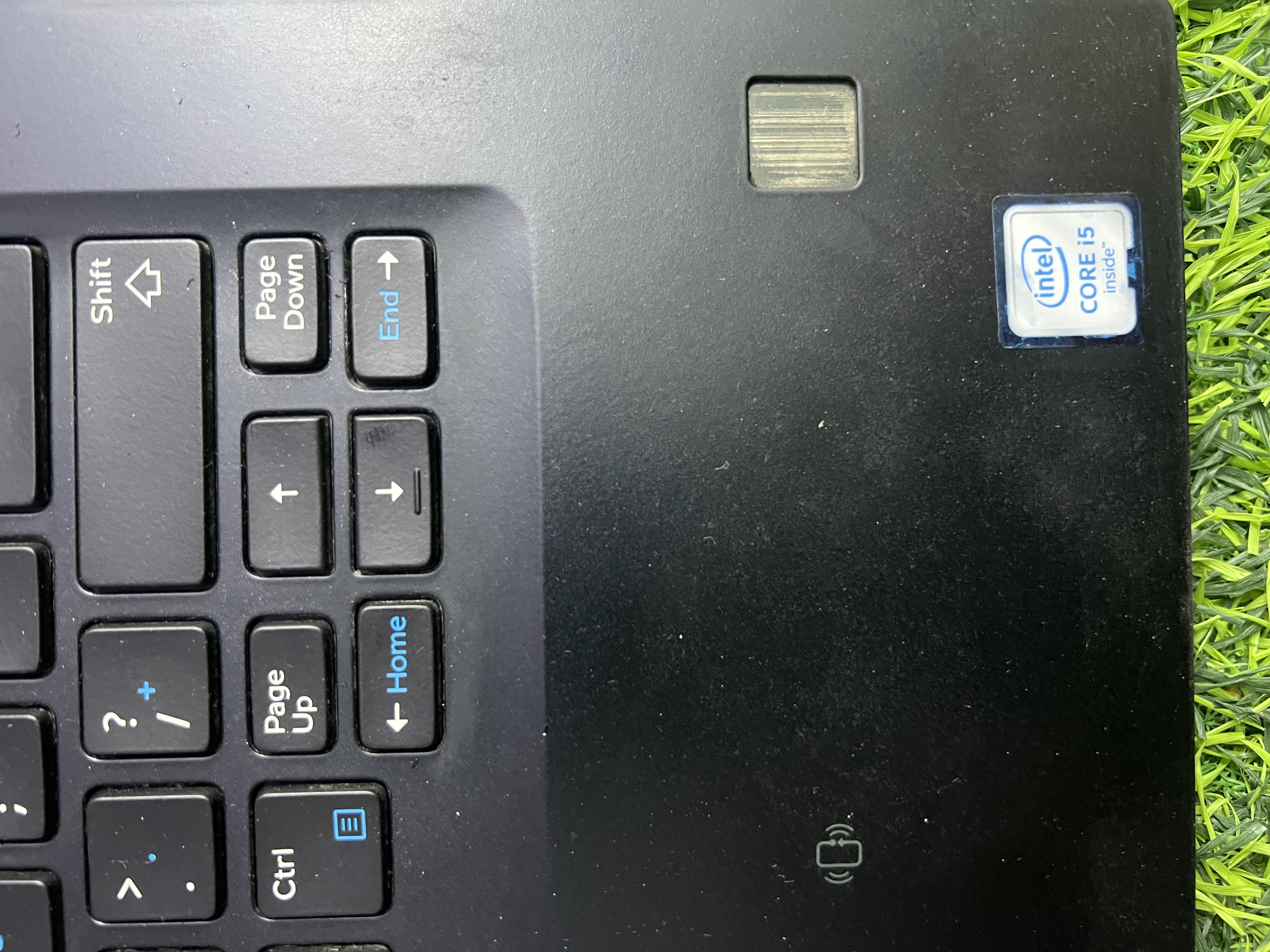 Dell laptop view 3