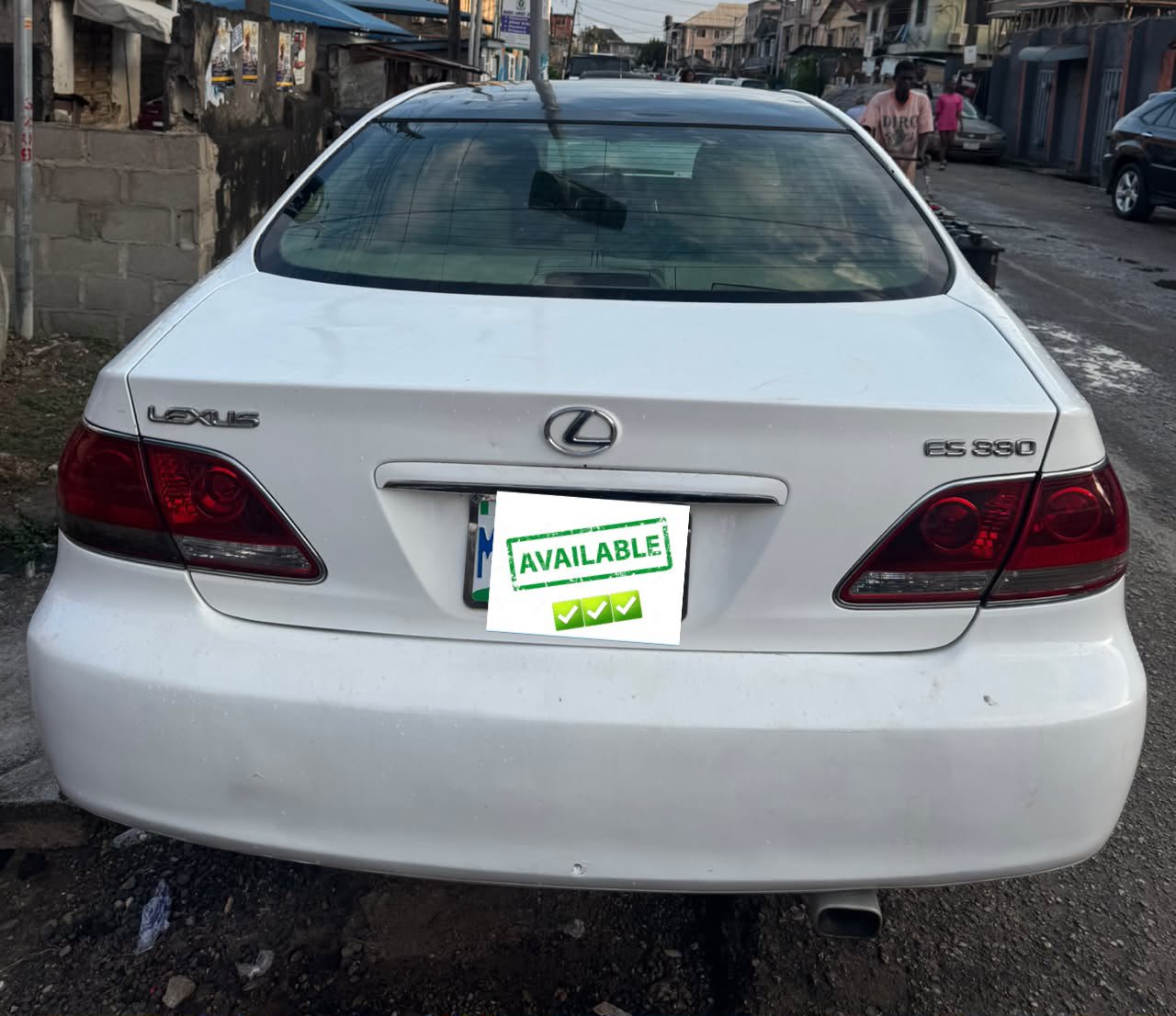 Used Lexus ES 330 view 2