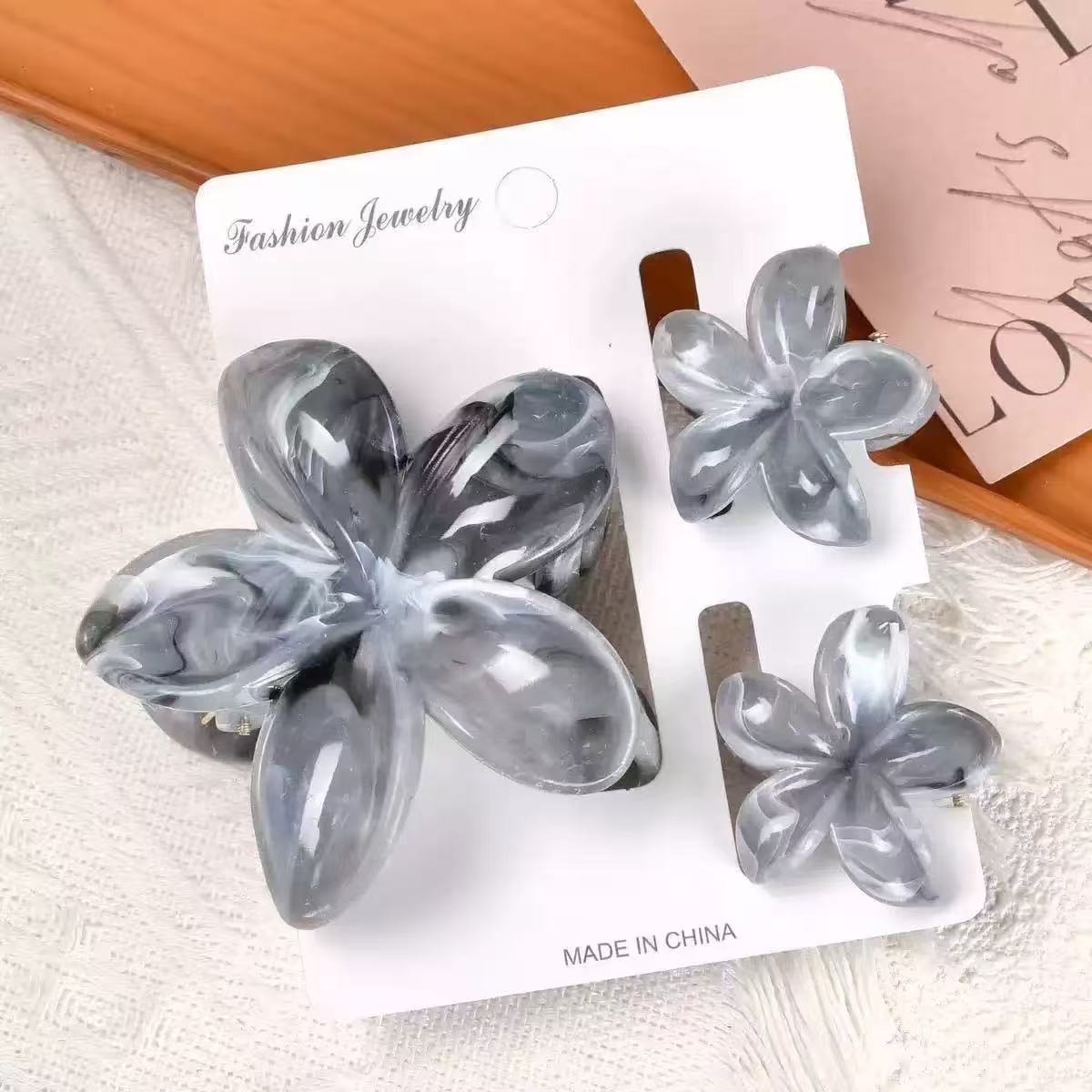 3 in 1 hair clip sets view 3